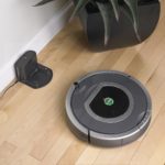 iRobot Roomba 782 an der Ladestation