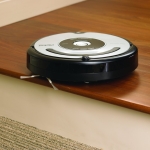 iRobot Roomba 565 PET an der Treppe